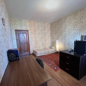 Продается Многокомнатная квартира, 95 м²