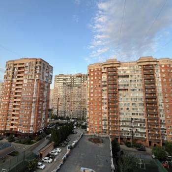 Продается Многокомнатная квартира, 95 м²