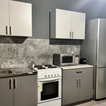 Продается 1-комнатная квартира, 37,5 м²