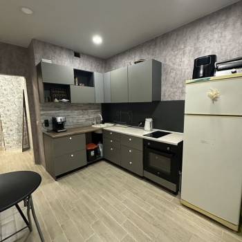 Продается 1-комнатная квартира, 38 м²