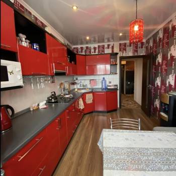 Продается 1-комнатная квартира, 40,4 м²