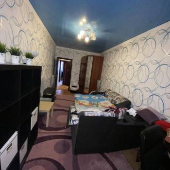 Продается 1-комнатная квартира, 40,4 м²