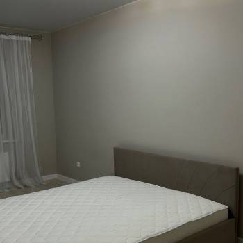 Сдается 2-х комнатная квартира, 70 м²