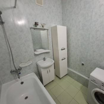Продается 1-комнатная квартира, 51,8 м²
