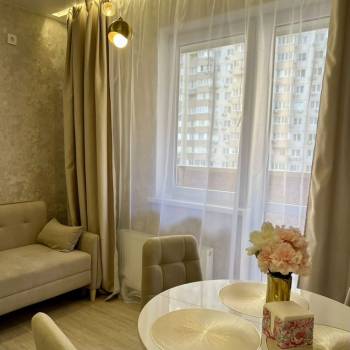 Сдается 1-комнатная квартира, 42 м²