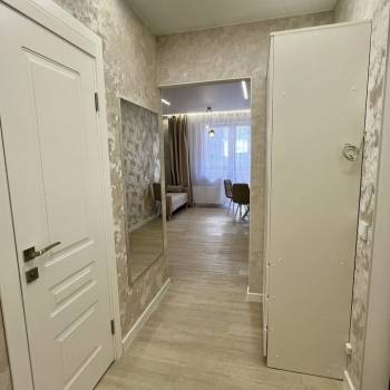 Сдается 1-комнатная квартира, 42 м²