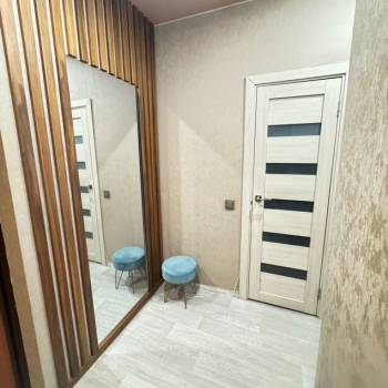 Сдается 1-комнатная квартира, 42 м²