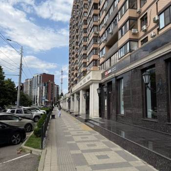 Сдается 1-комнатная квартира, 42 м²