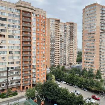 Продается Многокомнатная квартира, 95 м²