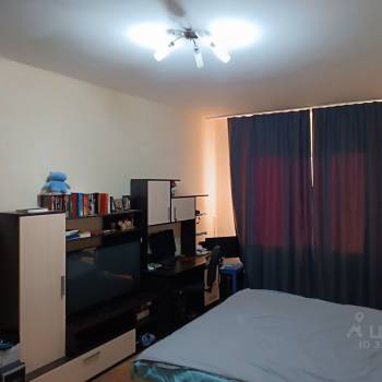 Продается 1-комнатная квартира, 35 м²