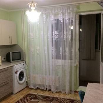 Сдается 1-комнатная квартира, 44 м²