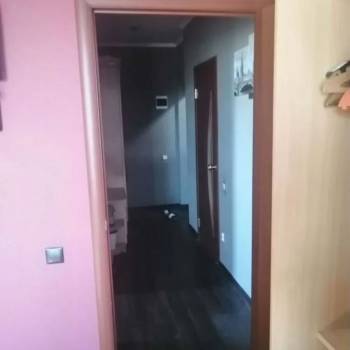 Продается 1-комнатная квартира, 50,4 м²
