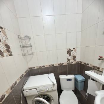 Сдается 1-комнатная квартира, 39 м²