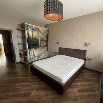 Сдается 2-х комнатная квартира, 72 м²