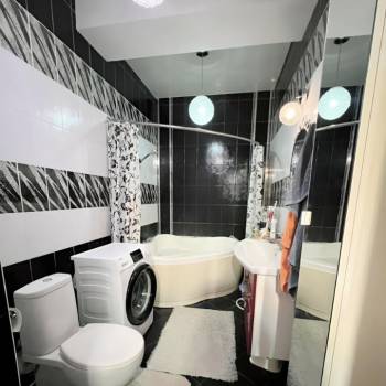 Продается 2-х комнатная квартира, 55 м²
