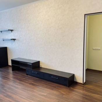 Сдается 1-комнатная квартира, 50 м²