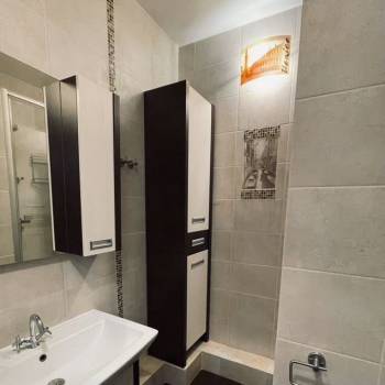 Сдается 1-комнатная квартира, 50 м²