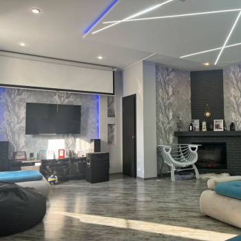 Продается Дом, 195 м²