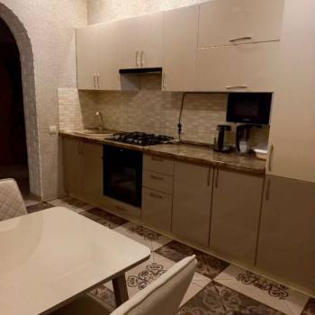 Продается Дом, 195 м²