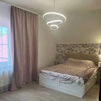Продается Дом, 195 м²
