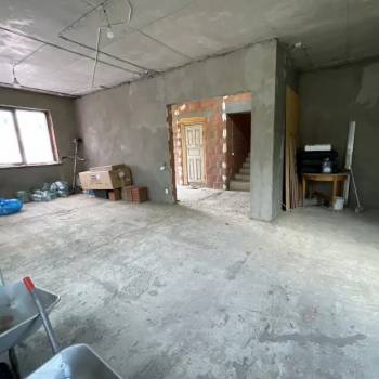 Продается Дом, 240 м²