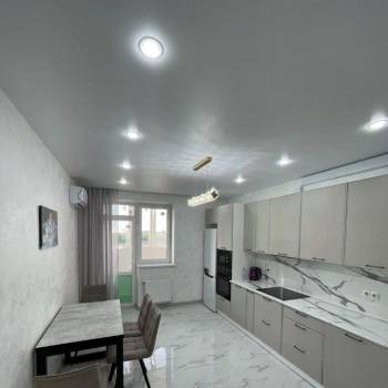 Сдается 2-х комнатная квартира, 79,7 м²
