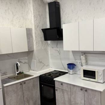 Продается 1-комнатная квартира, 55 м²