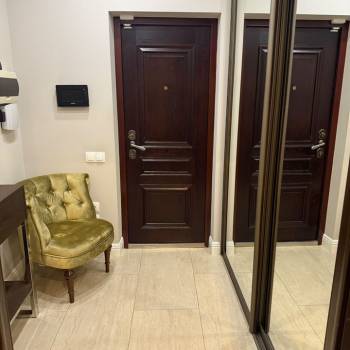 Продается 2-х комнатная квартира, 77,7 м²