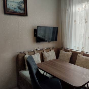 Сдается 2-х комнатная квартира, 60 м²