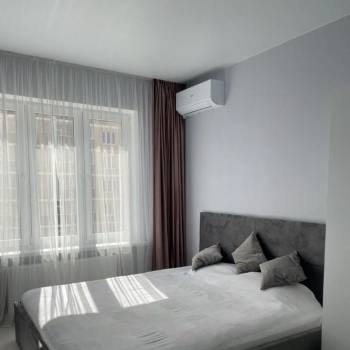 Сдается 2-х комнатная квартира, 60 м²