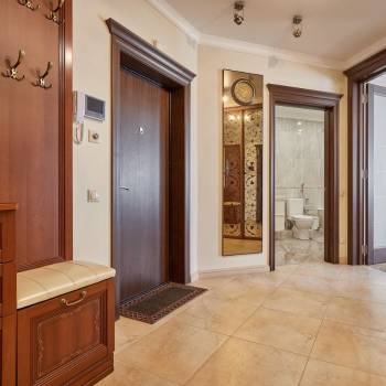 Продается 2-х комнатная квартира, 67,9 м²