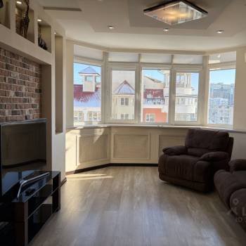 Сдается 2-х комнатная квартира, 68,7 м²