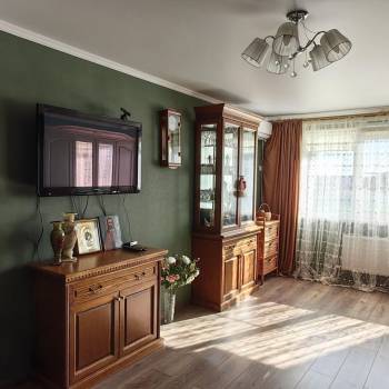 Продается 1-комнатная квартира, 45 м²