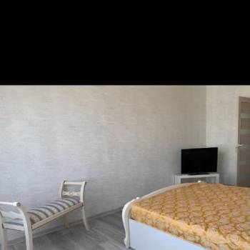 Сдается 1-комнатная квартира, 41 м²
