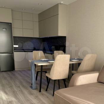 Сдается 1-комнатная квартира, 42 м²