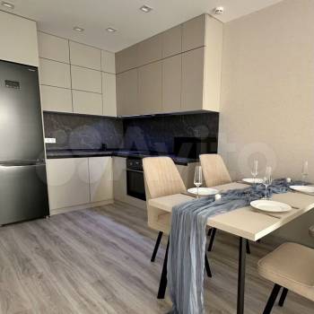 Сдается 1-комнатная квартира, 42 м²