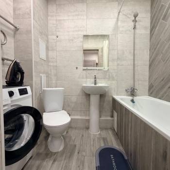 Сдается 1-комнатная квартира, 46 м²