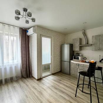 Сдается 1-комнатная квартира, 46 м²