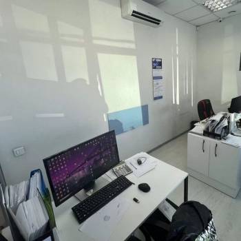 Сдается Офис, 195,2 м²