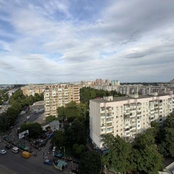 Сдается 1-комнатная квартира, 44 м²