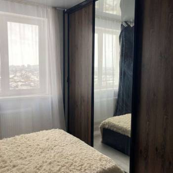 Сдается Многокомнатная квартира, 60 м²