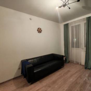 Сдается 1-комнатная квартира, 36 м²