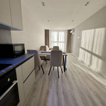 Сдается 1-комнатная квартира, 42 м²