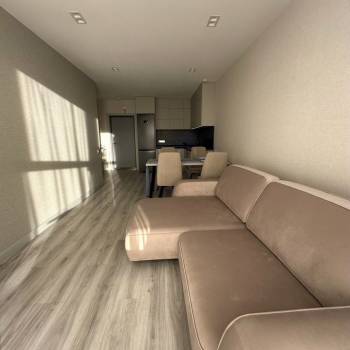 Сдается 1-комнатная квартира, 42 м²
