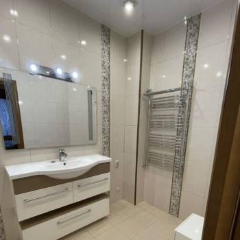 Сдается 2-х комнатная квартира, 75 м²