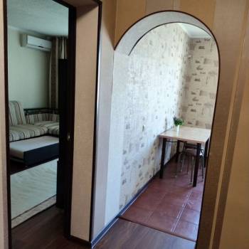 Сдается 1-комнатная квартира, 38 м²