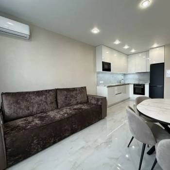 Сдается 1-комнатная квартира, 40 м²