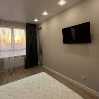 Сдается 1-комнатная квартира, 38 м²
