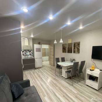 Продается 3-х комнатная квартира, 92 м²