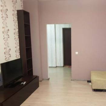 Сдается 1-комнатная квартира, 46 м²
